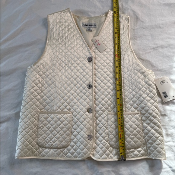 Vintage 90s Ivory Quilted Vest Jones & Co Rayon Lined Coastal Luxury Size M - Picture 6 of 12